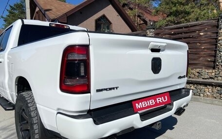 Rambler 1500, 2020 год, 7 600 000 рублей, 18 фотография