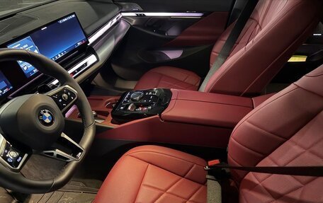 BMW 5 серия, 2025 год, 9 500 000 рублей, 12 фотография