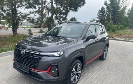 Changan CS35 Plus, 2023 год, 1 900 000 рублей, 2 фотография