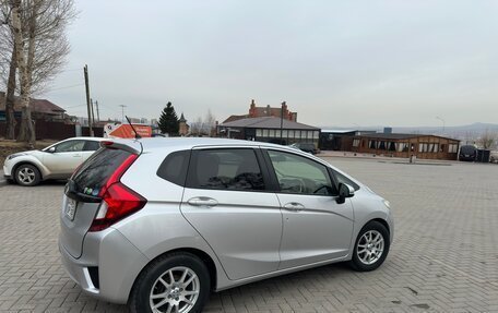 Honda Fit III, 2016 год, 1 050 000 рублей, 23 фотография