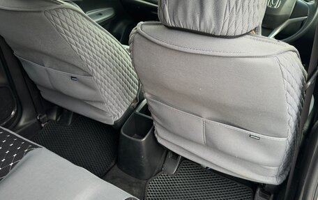 Honda Fit III, 2016 год, 1 050 000 рублей, 13 фотография