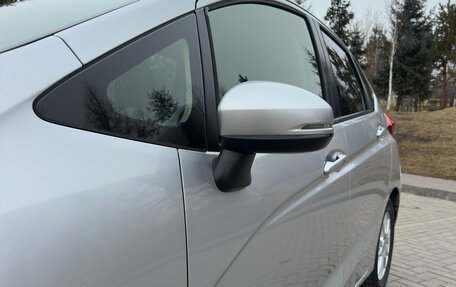 Honda Fit III, 2016 год, 1 050 000 рублей, 19 фотография