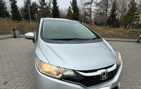 Honda Fit III, 2016 год, 1 050 000 рублей, 25 фотография