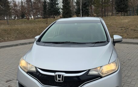 Honda Fit III, 2016 год, 1 050 000 рублей, 30 фотография