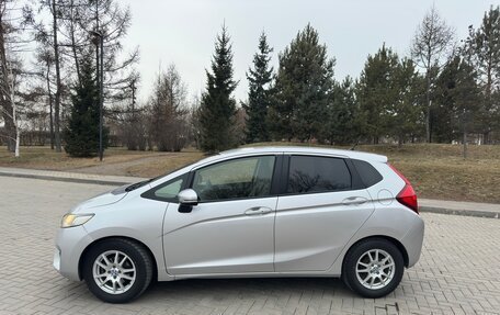 Honda Fit III, 2016 год, 1 050 000 рублей, 27 фотография