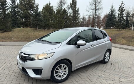 Honda Fit III, 2016 год, 1 050 000 рублей, 28 фотография