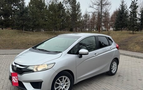 Honda Fit III, 2016 год, 1 050 000 рублей, 29 фотография