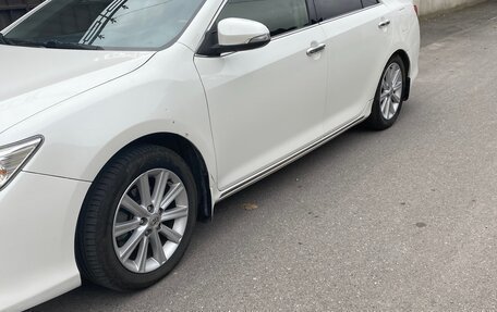 Toyota Camry, 2012 год, 1 380 000 рублей, 4 фотография