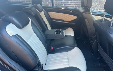 Mercedes-Benz GL-Класс, 2012 год, 2 600 000 рублей, 11 фотография