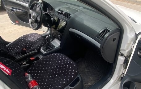 Skoda Octavia, 2012 год, 1 000 000 рублей, 7 фотография