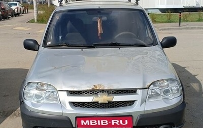 Chevrolet Niva I рестайлинг, 2010 год, 300 000 рублей, 1 фотография