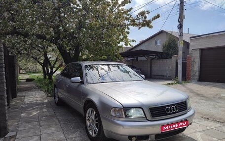 Audi A8, 2000 год, 430 000 рублей, 1 фотография