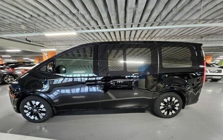 Hyundai Staria, 2025 год, 8 490 000 рублей, 4 фотография