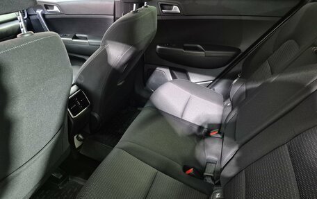 KIA Sportage IV рестайлинг, 2020 год, 2 200 000 рублей, 15 фотография