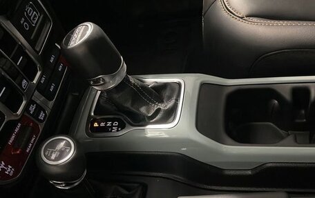 Jeep Wrangler, 2024 год, 17 700 000 рублей, 27 фотография