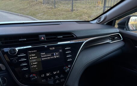 Toyota Camry, 2018 год, 2 899 000 рублей, 12 фотография