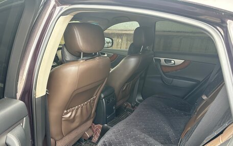 Infiniti QX70, 2014 год, 2 550 000 рублей, 9 фотография