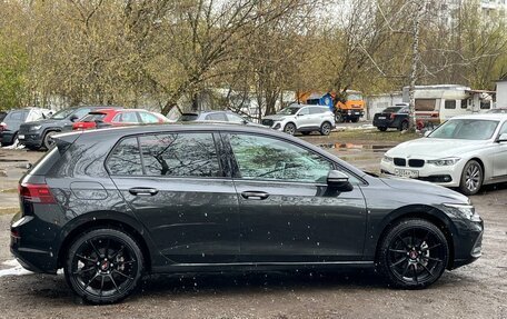 Volkswagen Golf VIII, 2022 год, 2 043 000 рублей, 5 фотография