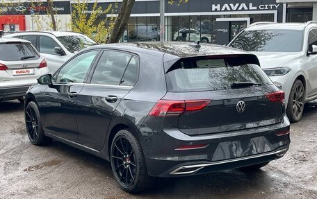 Volkswagen Golf VIII, 2022 год, 2 043 000 рублей, 7 фотография