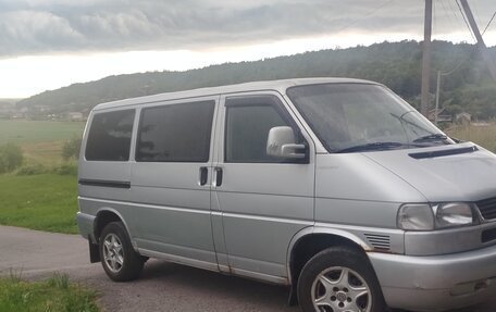 Volkswagen Caravelle T4, 2001 год, 990 000 рублей, 2 фотография