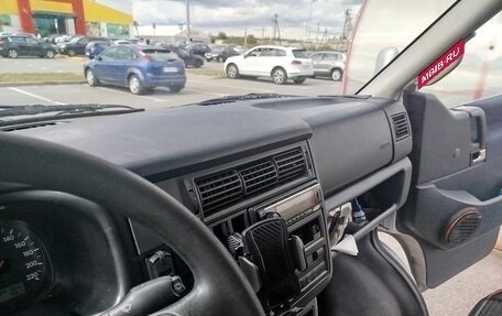 Volkswagen Caravelle T4, 2001 год, 990 000 рублей, 11 фотография