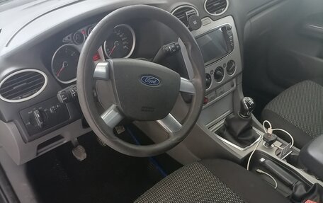 Ford Focus II рестайлинг, 2011 год, 650 000 рублей, 3 фотография