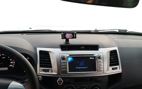 Toyota Hilux VII, 2012 год, 1 500 000 рублей, 3 фотография