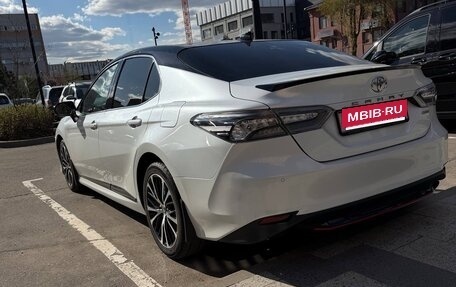 Toyota Camry, 2021 год, 3 150 000 рублей, 3 фотография