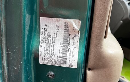 Ford Focus IV, 2002 год, 255 000 рублей, 9 фотография