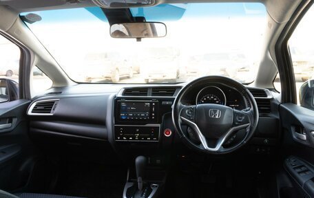 Honda Fit III, 2018 год, 1 260 000 рублей, 11 фотография