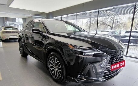 Lexus RX IV рестайлинг, 2023 год, 7 830 000 рублей, 3 фотография