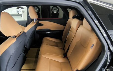 Lexus RX IV рестайлинг, 2023 год, 7 830 000 рублей, 25 фотография