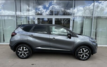 Renault Kaptur I рестайлинг, 2016 год, 1 335 000 рублей, 4 фотография