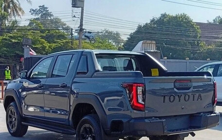 Toyota Hilux, 2026 год, 8 000 000 рублей, 5 фотография