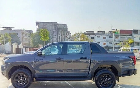 Toyota Hilux, 2026 год, 8 000 000 рублей, 8 фотография