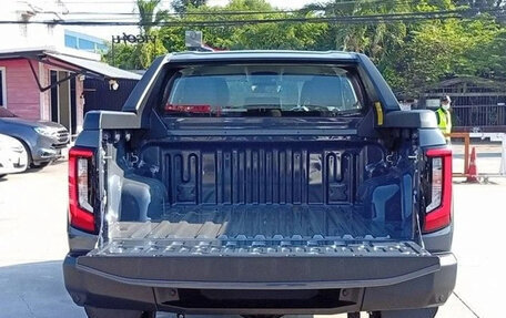Toyota Hilux, 2026 год, 8 000 000 рублей, 4 фотография