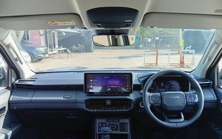 Toyota Hilux, 2026 год, 8 000 000 рублей, 11 фотография