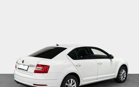 Skoda Octavia, 2018 год, 1 640 000 рублей, 3 фотография