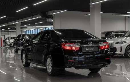 Toyota Camry, 2014 год, 1 680 000 рублей, 4 фотография