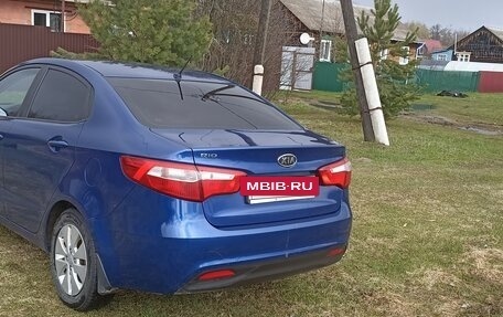 KIA Rio III рестайлинг, 2011 год, 700 000 рублей, 5 фотография