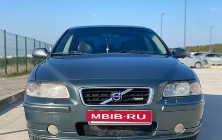 Volvo S60 III, 2001 год, 490 000 рублей, 4 фотография