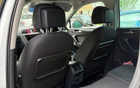 Volkswagen Tiguan II, 2019 год, 2 500 000 рублей, 15 фотография