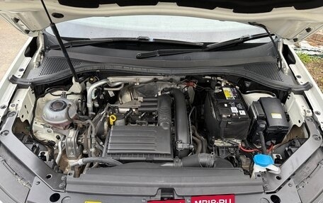 Volkswagen Tiguan II, 2019 год, 2 500 000 рублей, 28 фотография