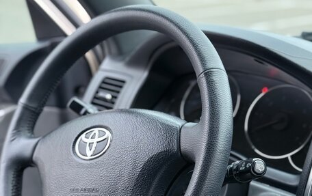 Toyota Land Cruiser Prado 120 рестайлинг, 2006 год, 2 300 000 рублей, 4 фотография