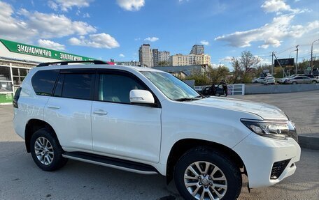 Toyota Land Cruiser Prado 150 рестайлинг 2, 2017 год, 4 500 000 рублей, 9 фотография