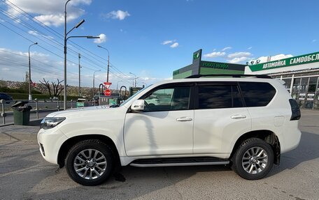 Toyota Land Cruiser Prado 150 рестайлинг 2, 2017 год, 4 500 000 рублей, 10 фотография