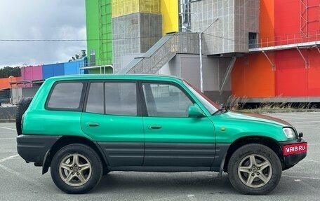 Toyota RAV4, 1998 год, 399 000 рублей, 2 фотография