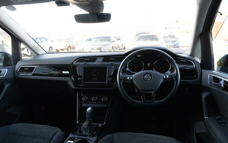 Volkswagen Touran III, 2015 год, 1 470 000 рублей, 11 фотография