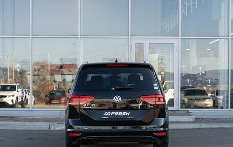 Volkswagen Touran III, 2015 год, 1 470 000 рублей, 4 фотография