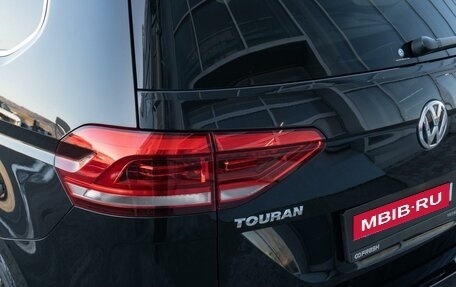 Volkswagen Touran III, 2015 год, 1 470 000 рублей, 10 фотография